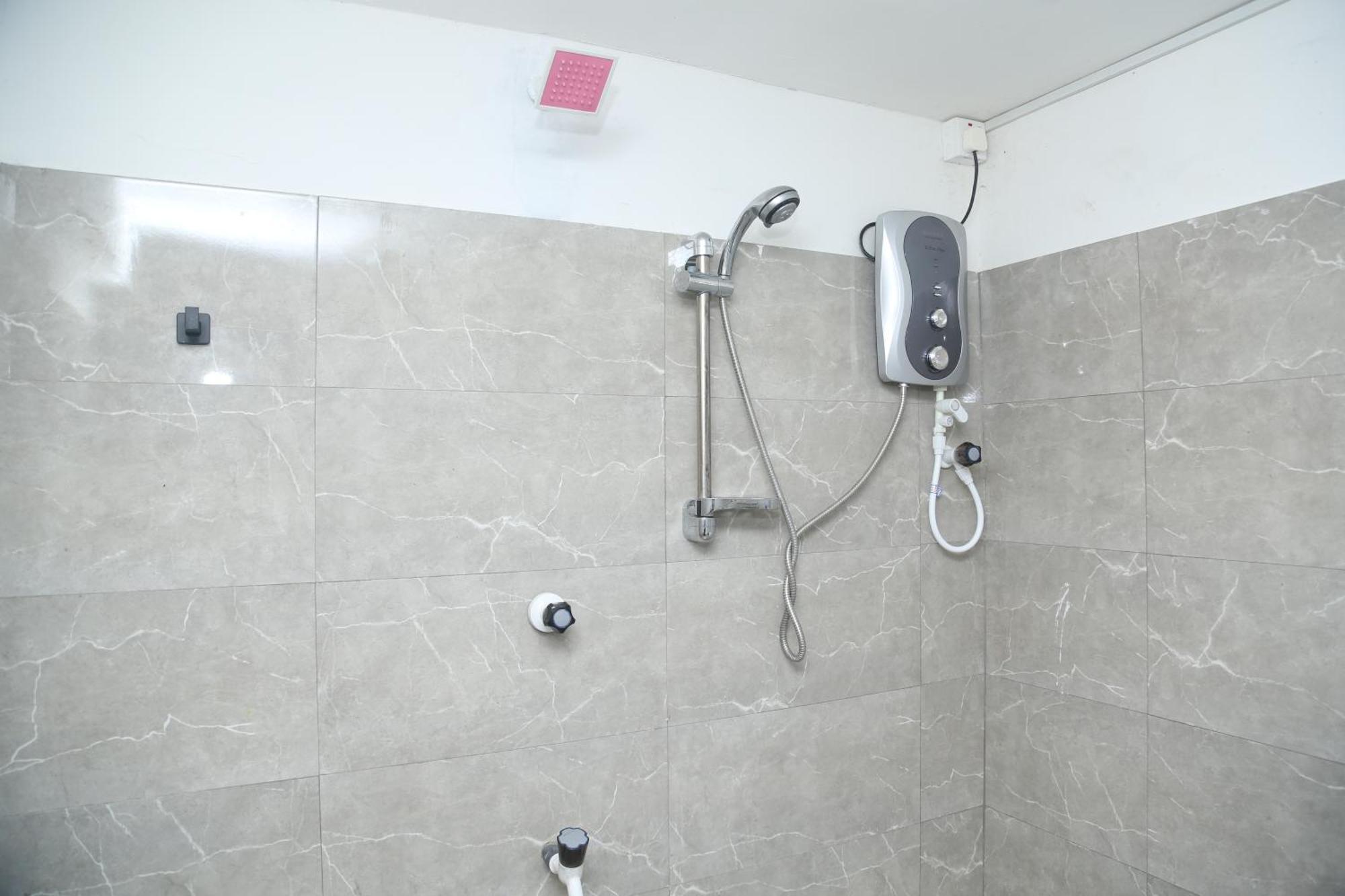 Rose Fort Homestay ジャフナ エクステリア 写真