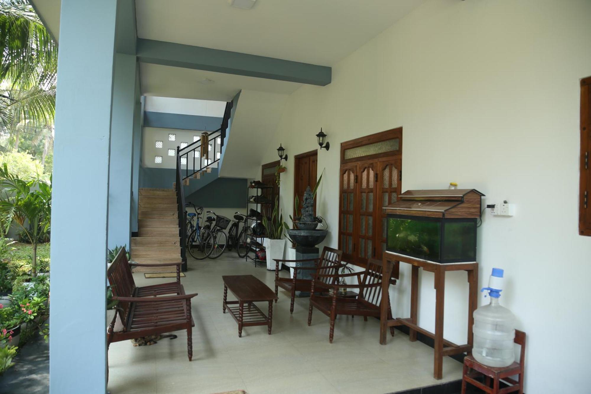 Rose Fort Homestay ジャフナ エクステリア 写真